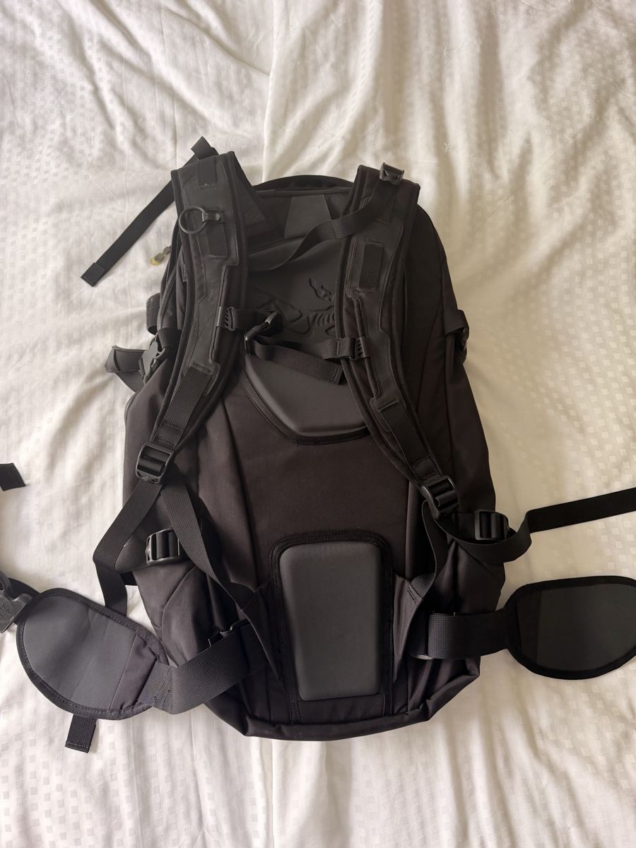 Arcteryx Rucksäcke: ARC’TERYX Silo 30 – Gebraucht aus Luzern von vanessavv 1