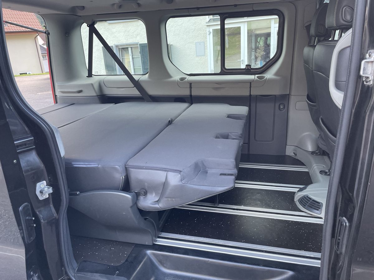Renault Veicoli da campeggio: Renault Trafic Generation 2.0 dCi 115 Evado – Usato da Erschwil venduto da Jerosso 5