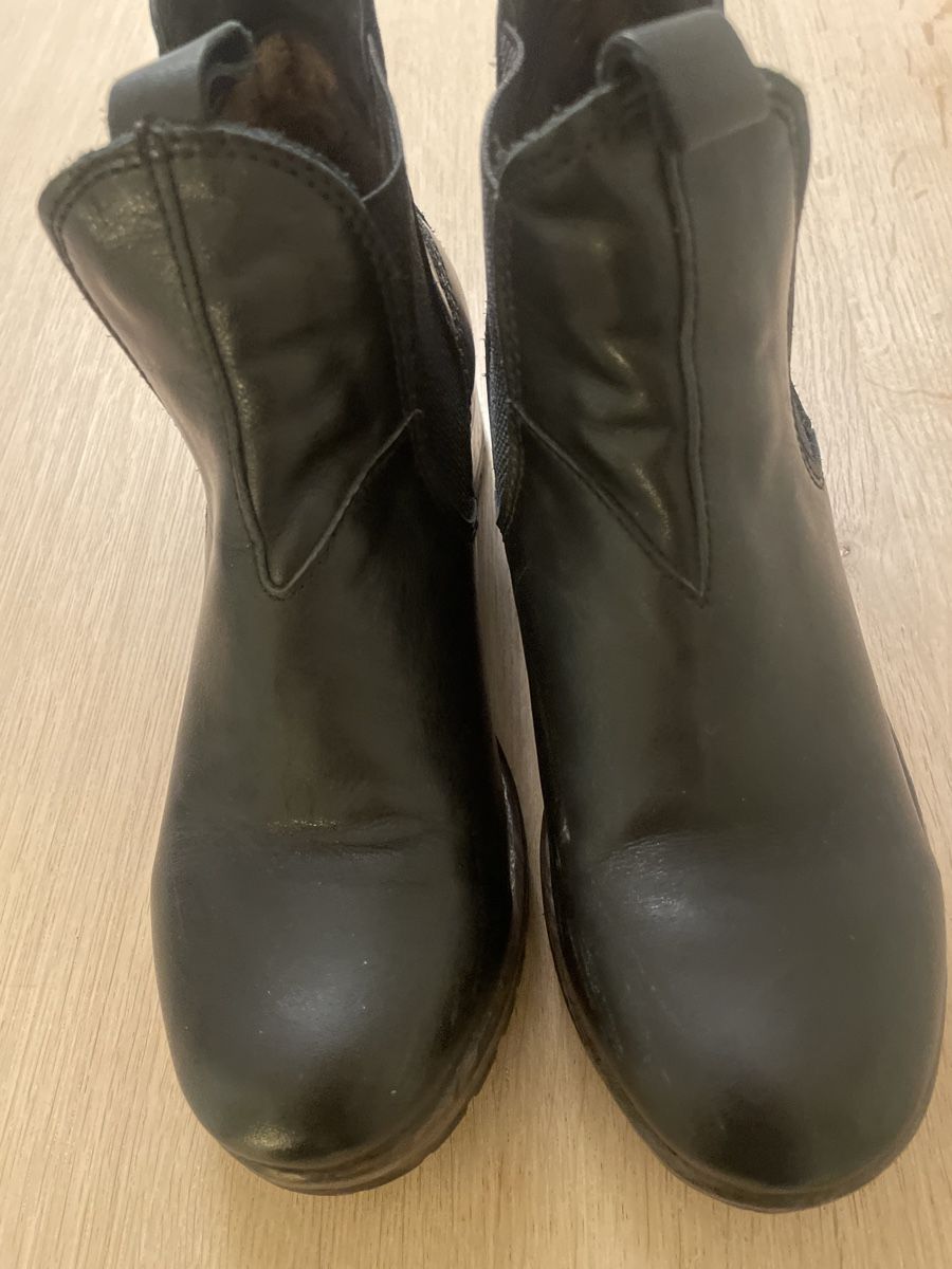 Damenschuhe: Stiefeletten 37 – Gebraucht aus Richterswil von Wildampfer 1