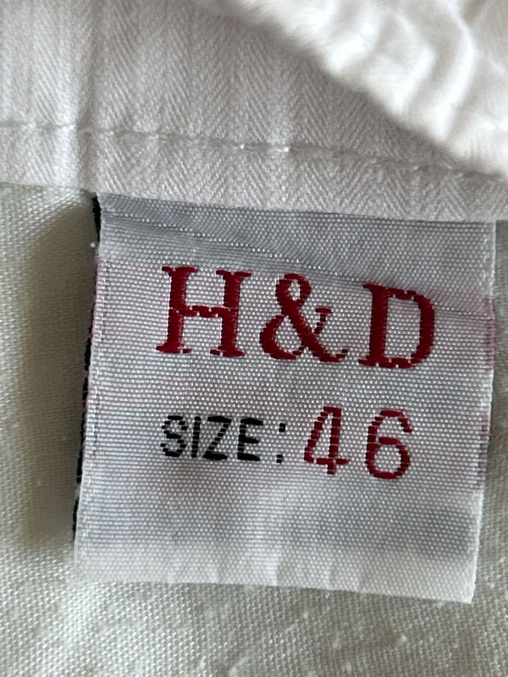 Jeans: H&D Jeans Capri weiss Gr. IT46 /D 42 – D'occasion à Brunnen par Nala2929 8