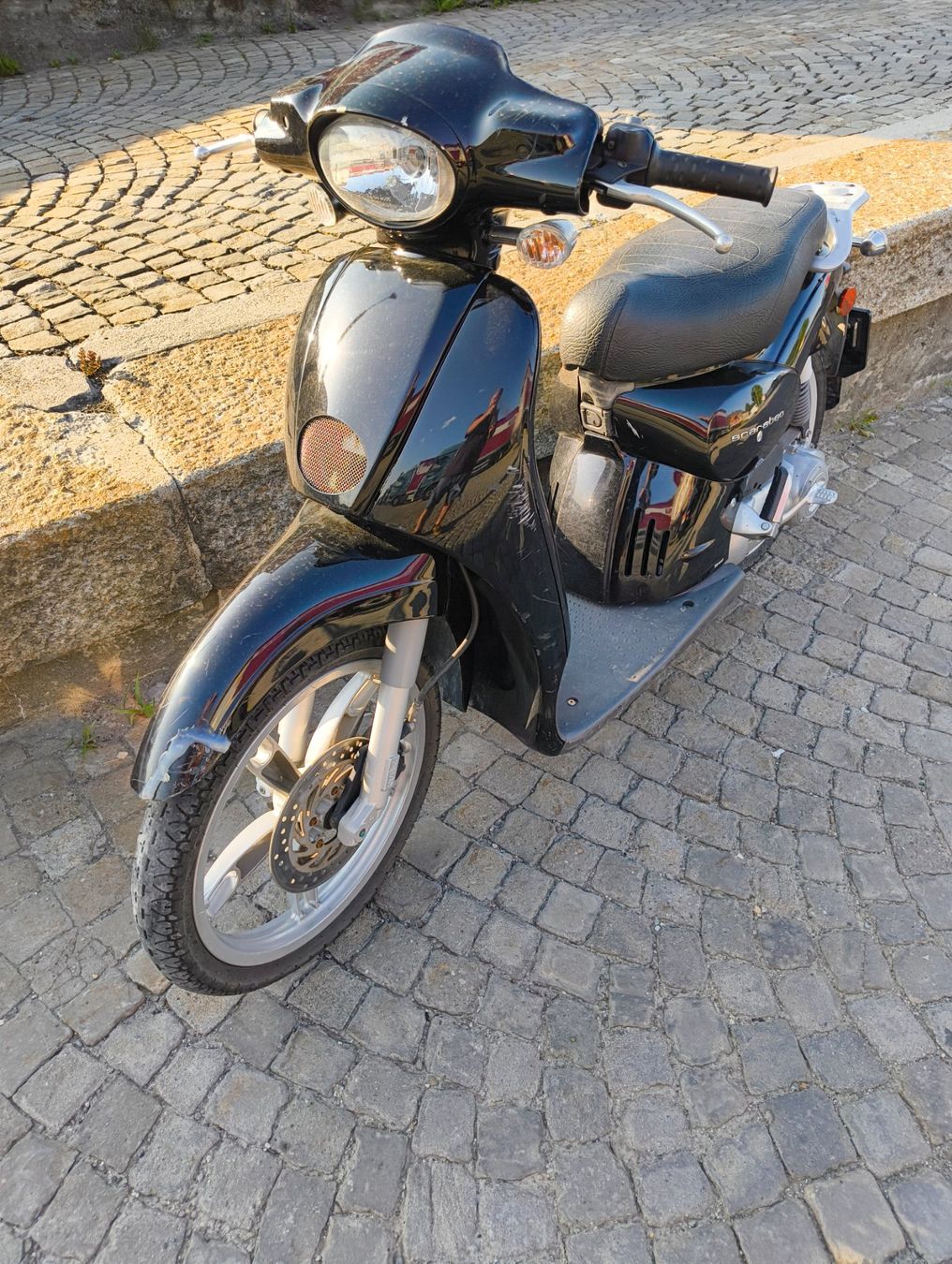 Aprilia scarabeo 50 (Gebraucht) in Bern für CHF 180 – nur Abholung