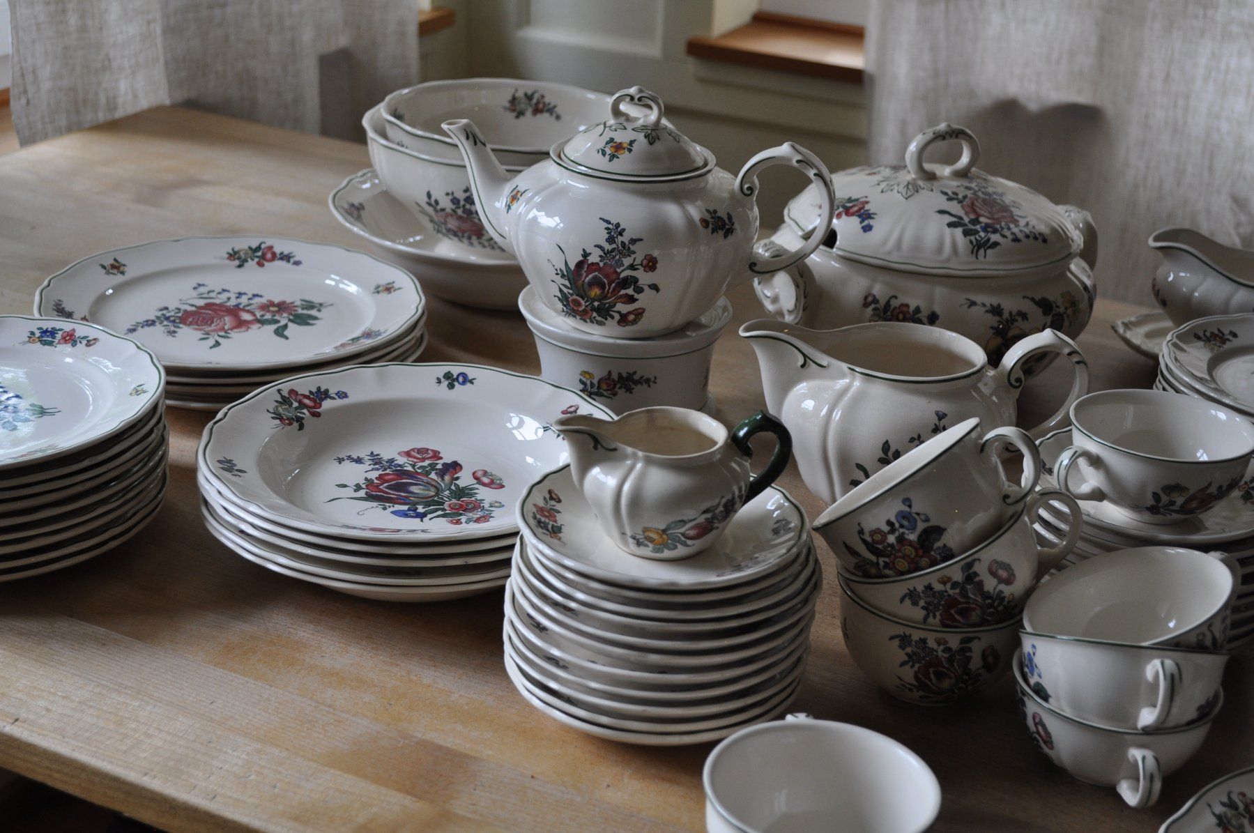 Villeroy & Boch Geschirrsets: Alt Strassburg Service – Gebraucht aus Bauma von bibi049