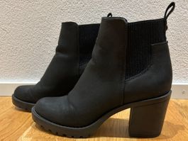 Damen Stiefeletten schwarz mit Blockabsatz gebraucht Gr. 38