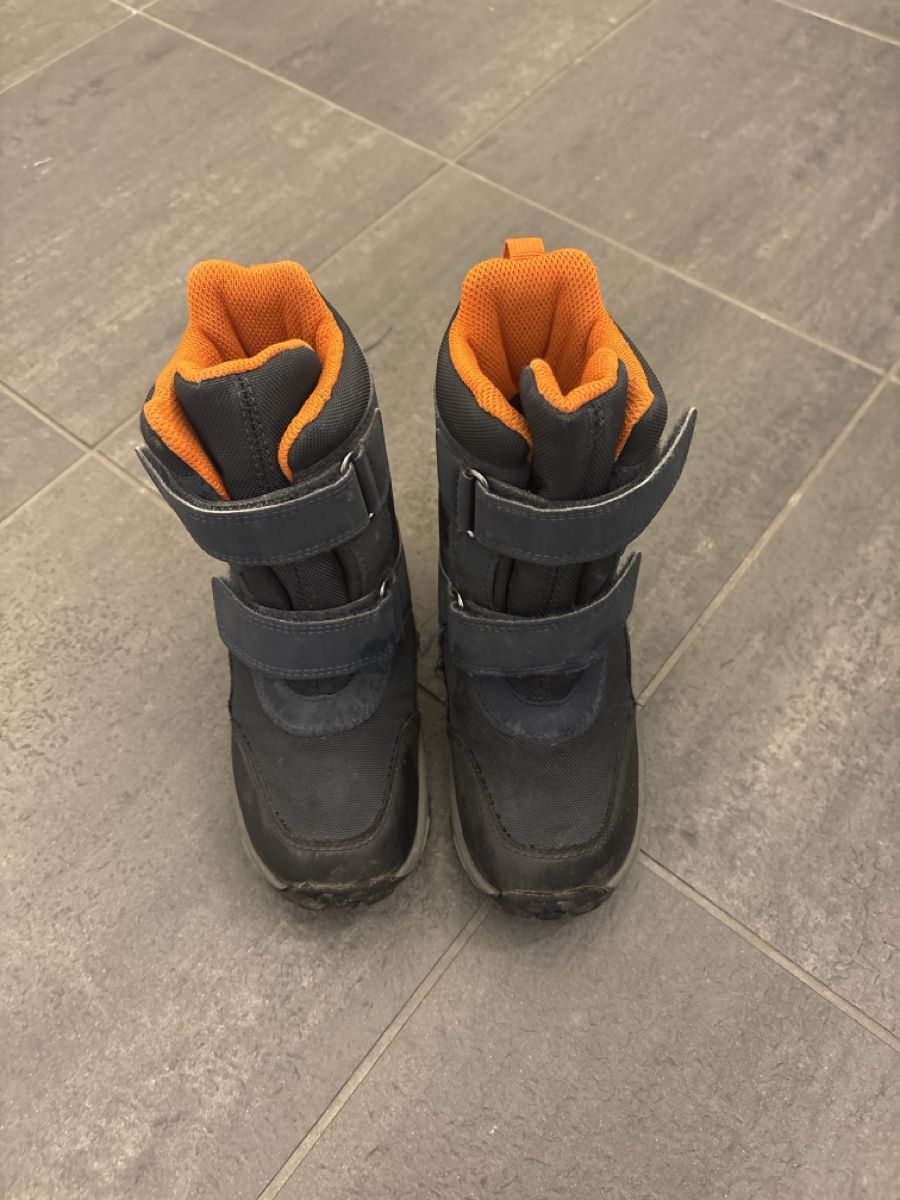 Geox Scarpe per ragazzi: Kinder Winterstiefel GEOX Grösse 27 – Usato da Pfäffikon ZH venduto da Shona 3