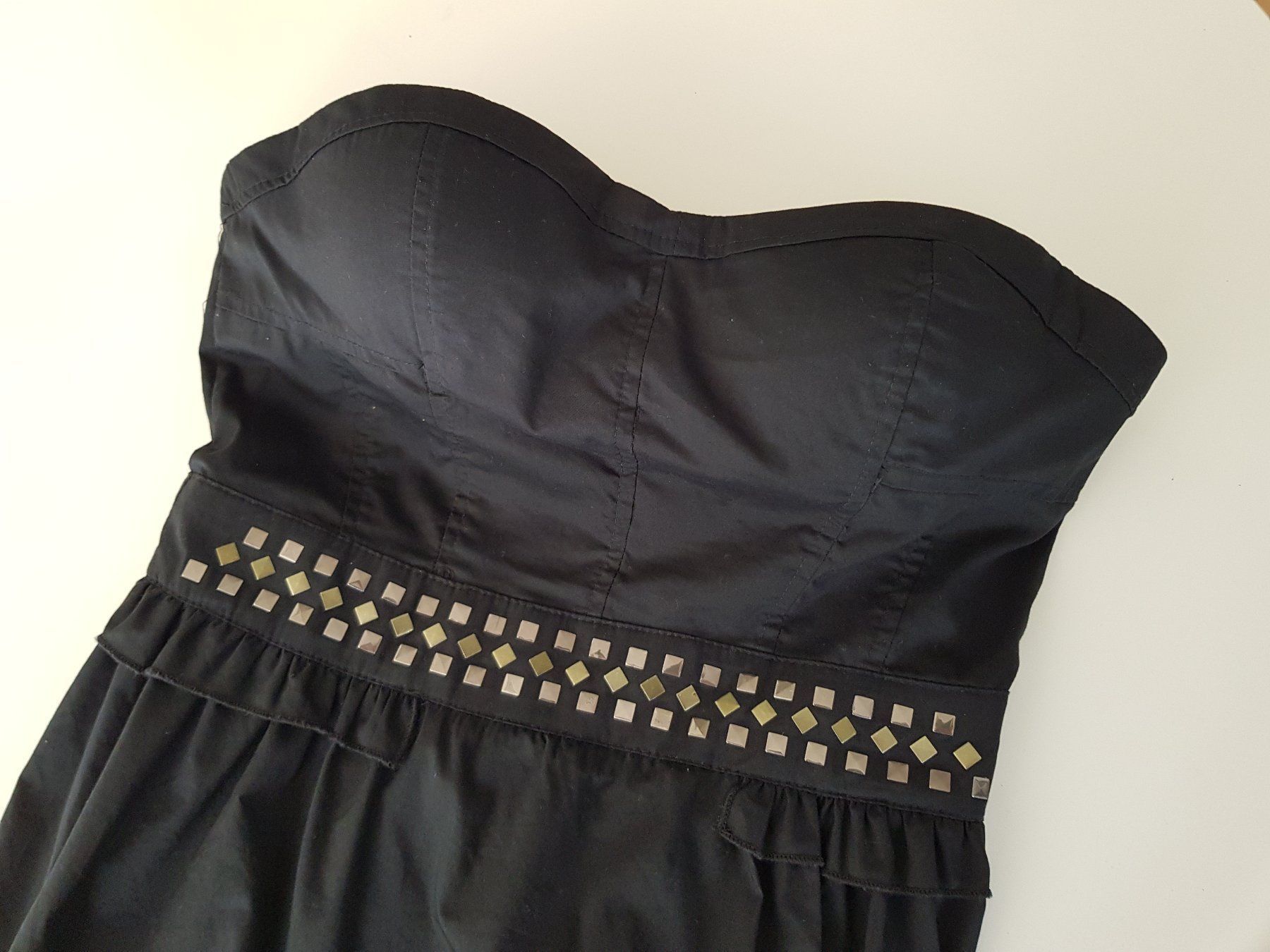 Vestiti: Schwarzes Kleid Gr. M – Usato da Luzern venduto da Joker84 2