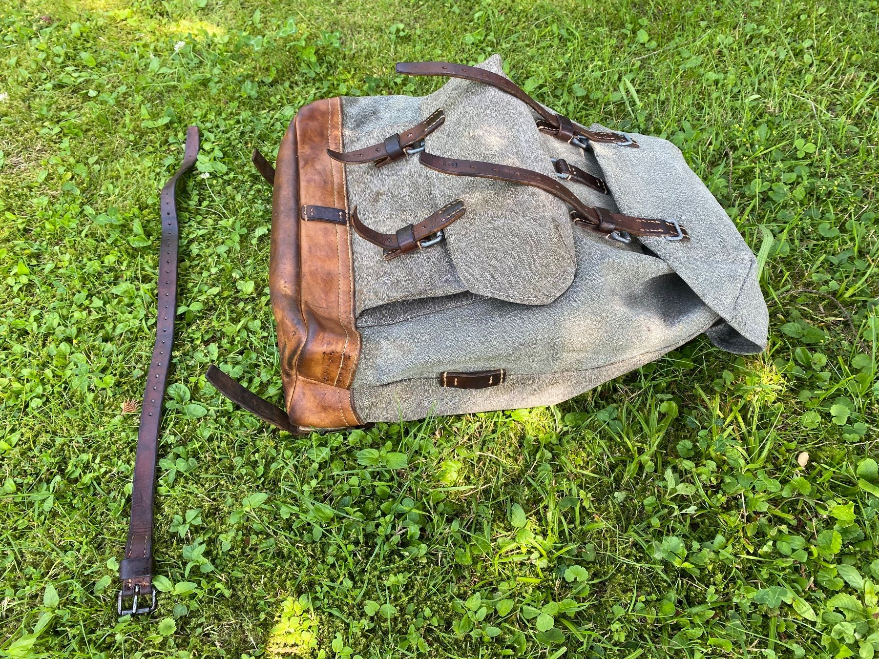 Schweizer Armee Rucksäcke: schöner Schweizer Militär Rucksack – Gebraucht aus Feldbach von Fea1 1