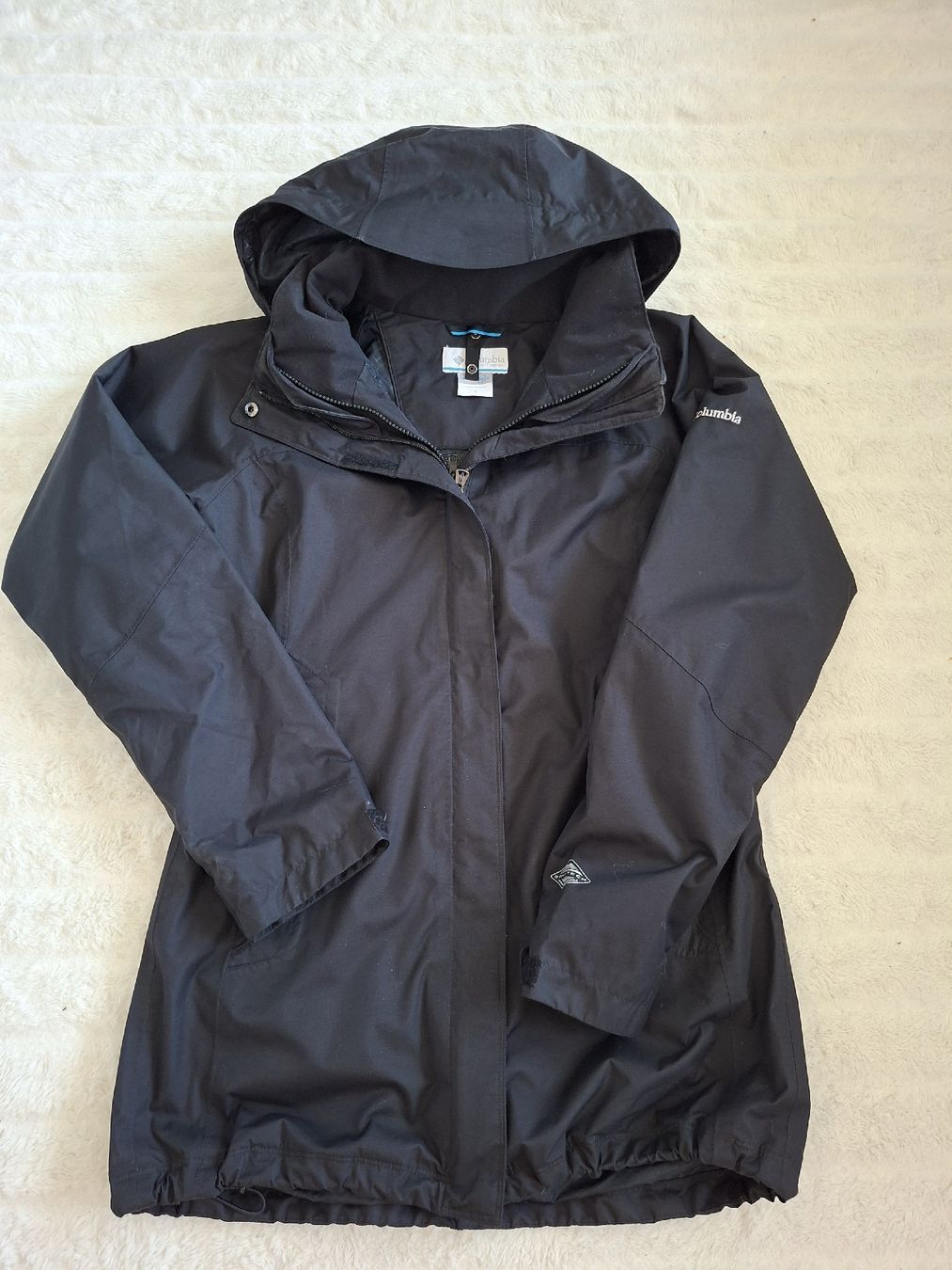 Columbia Vestes: Veste imperméable Columbia Omni-Tech taille M  – D'occasion à Renens VD par ser_j2fn 9