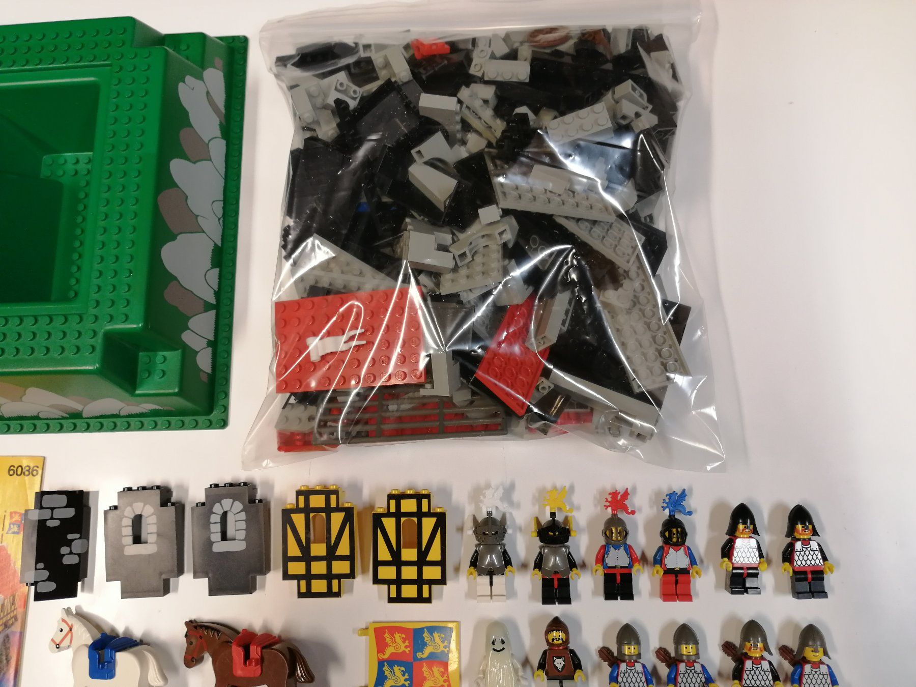 Lego Giocattoli: Lego System 6086 Black Knight's Castle – Usato da Sils im Domleschg venduto da AMAG_AUDI_ZH 3