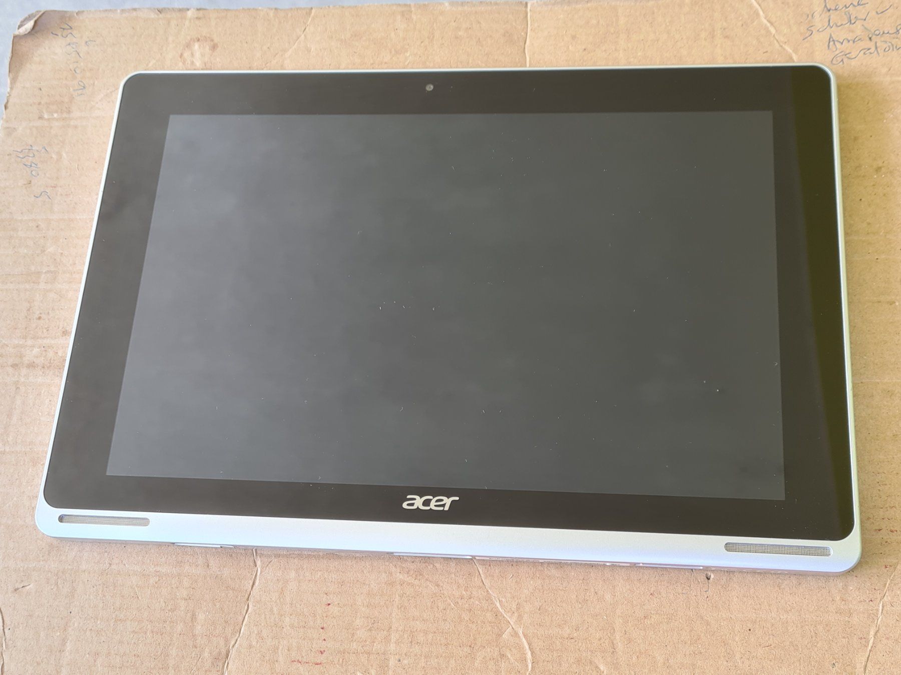 Acer Tablet PC: Tablet: Acer 10.1" ungetestet, reagiert nicht + Keypad – Difettoso da Winterthur venduto da Opusco 1
