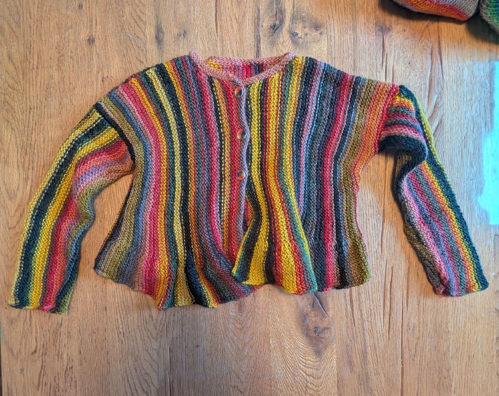Maglioni & Felpe: Selbstgestrickte Jäckchen, Pullover, Pullunder ca. Gr. 98 – Usato da Affoltern am Albis venduto da cke_yf77 1