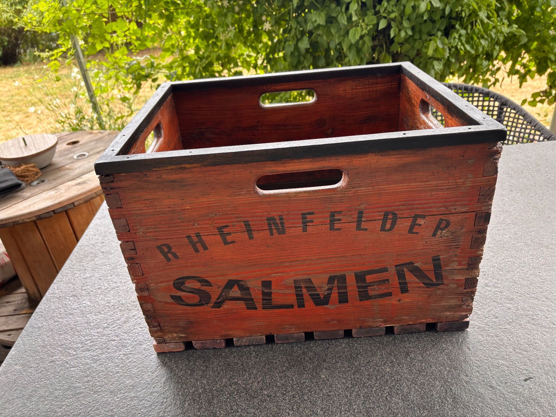 Wein- & Bierkisten: Rheinfelder  Salmen  Bierharasse – Gebraucht aus Selzach von butler70 1