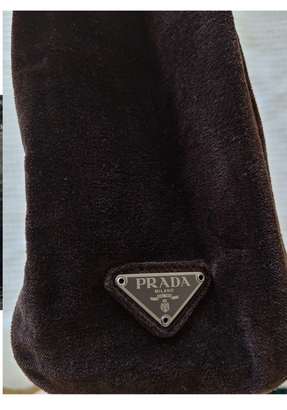 Prada Borse da donna: Sac à main en velours Prada - Marron – Usato da Versoix venduto da mel_877v 3