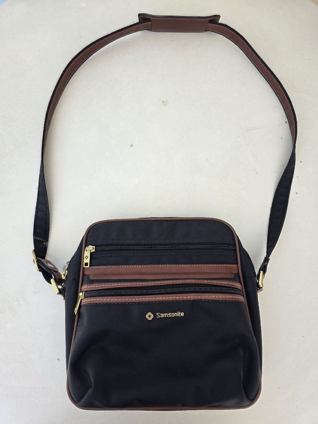 Samsonite Taschen für Damen: Tasche Samsonite dunkelblau, wie neu – Neu (gemäss Beschreibung) aus Kriens von eldo1990