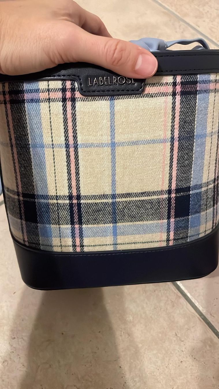 Borse da donna: Vendo borsa a secchiello particolare in tweed – Nuovo e nell'imballaggio originale da Brione s. Minusio venduto da Je_Jey 3