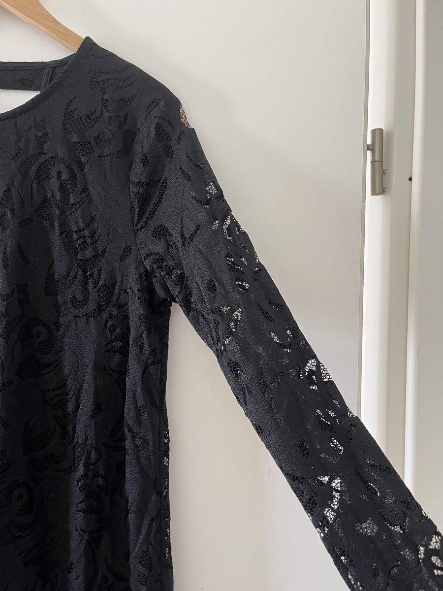 Vila Kleider: Spitzenkleid schwarz  – Neu (gemäss Beschreibung) aus Allschwil von MaloseS08 2