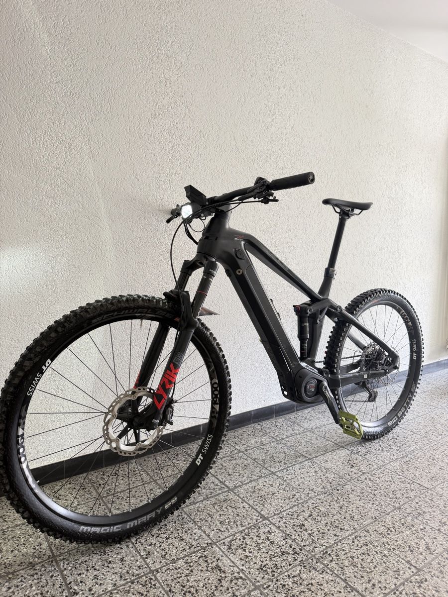 Bulls Biciclette: Bulls Evo Am 3 Carbon TOP e MTB – Usato da Stansstad venduto da 91PD 1