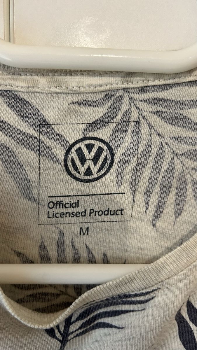 T-Shirts: VW Bully Shirt (Official Merchandise) – Gebraucht aus Basel von Tshabajuju 2