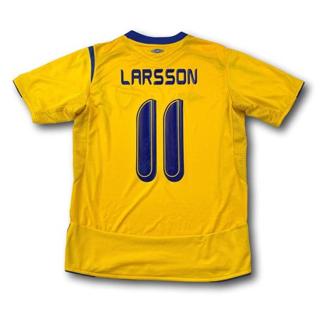 Schweden - 2005-06 - Heim - M - Umbro - Larsson #11