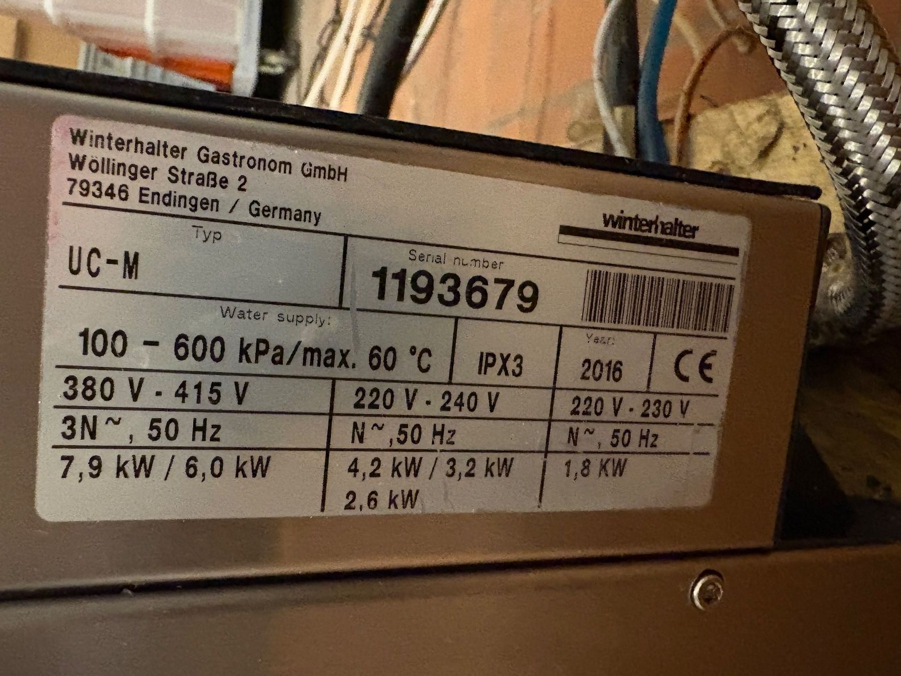 Winterhalter Lavastoviglie: Winterhalter UCM Unterbauspülmaschine – Usato da goldau venduto da G.app 8