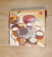 Drehteller aus Schmiedeeisen mit 6 Keramik Schalen