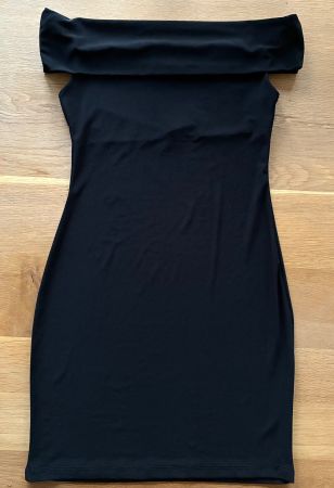 Pull & Bear Abendkleid