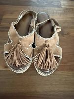 1 paar Leder Sandalen zu verkaufen!