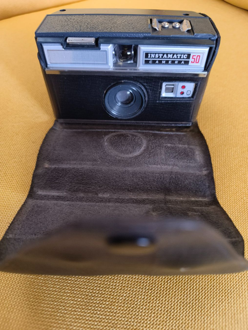 Fotocamera: Instamatic 50 – Usato da Ittigen venduto da adilix