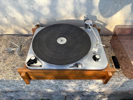 Superbe et rare platine vintage THORENS  TD 135 MK2