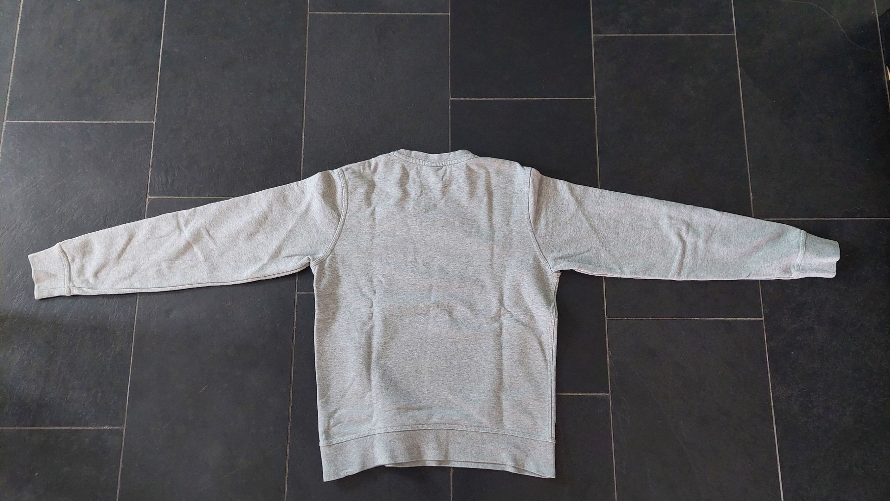 Nike Kleiderpakete: Nike Sweatshirts – Gebraucht aus Steinach von bra_hq6x 3