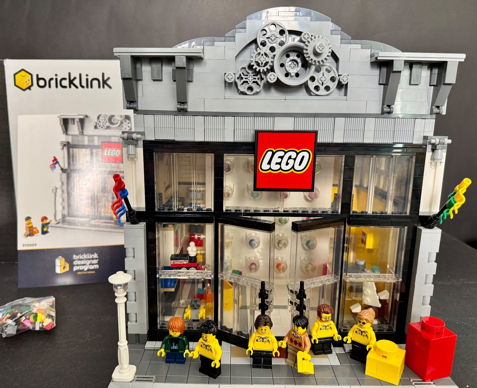Lego Baukästen: LEGO Bricklink 910009 Modular LEGO Store mit OVP – Gebraucht aus Riehen von will_stubbings