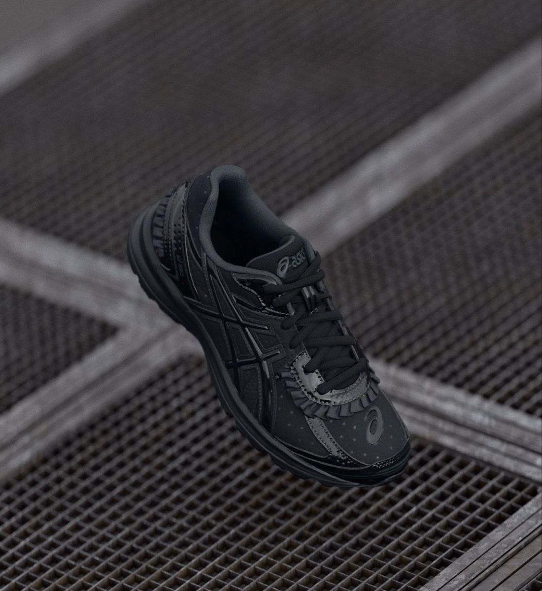 Asics Scarpe da uomo: ASICS JOG 100S Trainers Unisex 40 – Nuovo (secondo la descrizione) da Carouge GE venduto da gerelee 3