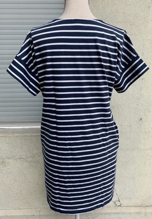 relax robe t-shirt 2 poches UNIQLO 100%coton marine t.XS