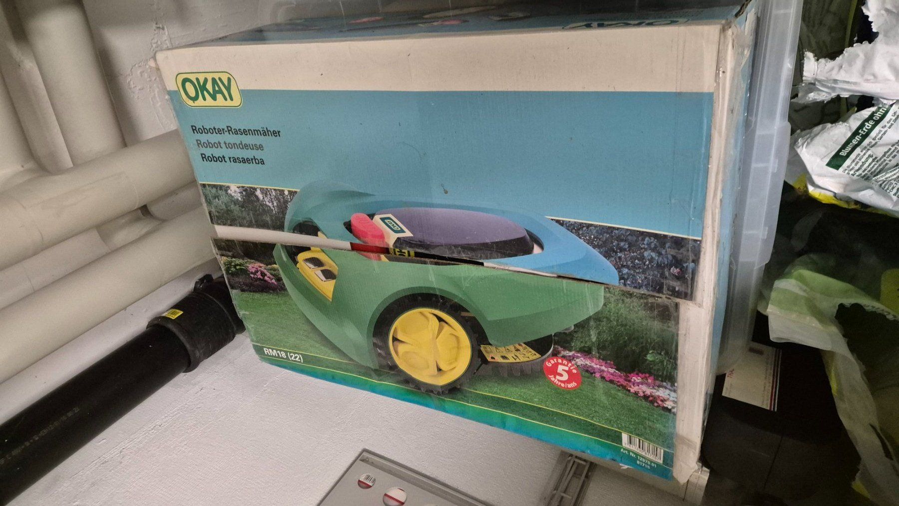 Tagliaerba: Der Rasenmäherroboter RM18 Okay – Nuovo e nell'imballaggio originale da Müswangen venduto da Hondrichstrasse 1