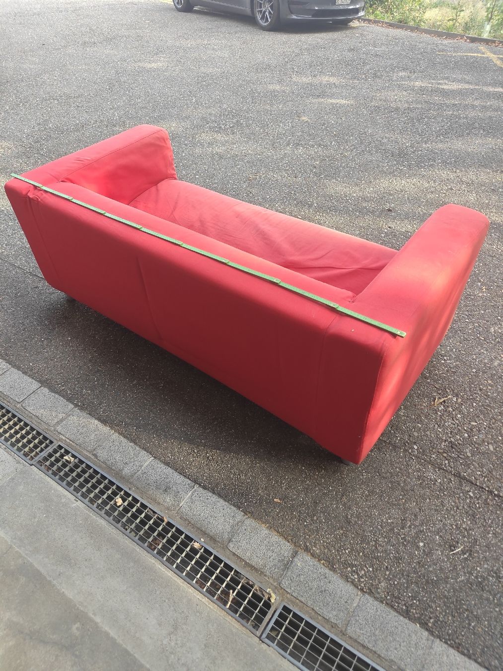 Sofas: Sofa roter Stoff 180cm – D'occasion à Thürnen par Little_Lexter 1