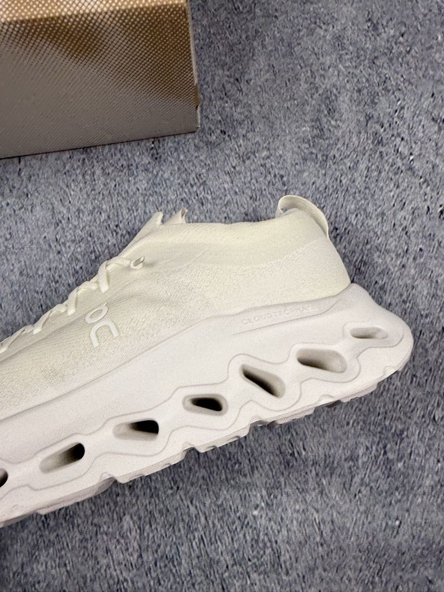 Chaussures hommes: 43 – Neuf (Voir description) à Luzern par kim221080 2