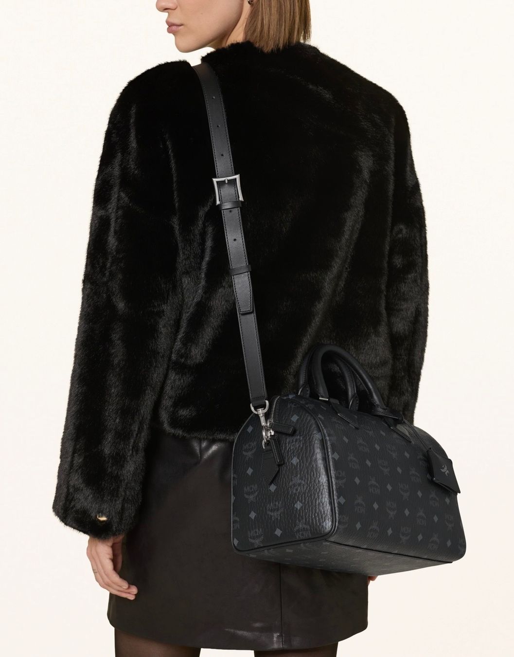 Mcm Taschen: MCM Boston Bag – Gebraucht aus Tagelswangen von patricia051 7