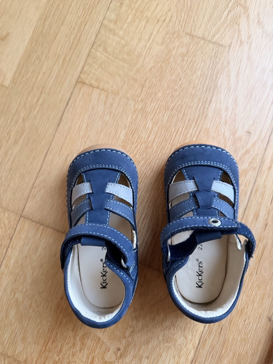 Kickers Scarpe per ragazzi: Kickers sandales enfant  – Nuovo e nell'imballaggio originale da Matran venduto da mar_2g5z 1