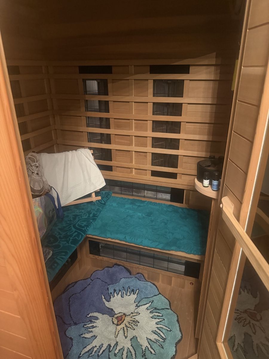 Sauna & Zubehör: Infrarot Sauna Bodytherm – Gebraucht aus Oberengstringen von Achanel 1