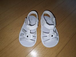 weisse Sandalen von Chicco in Gr. 19
