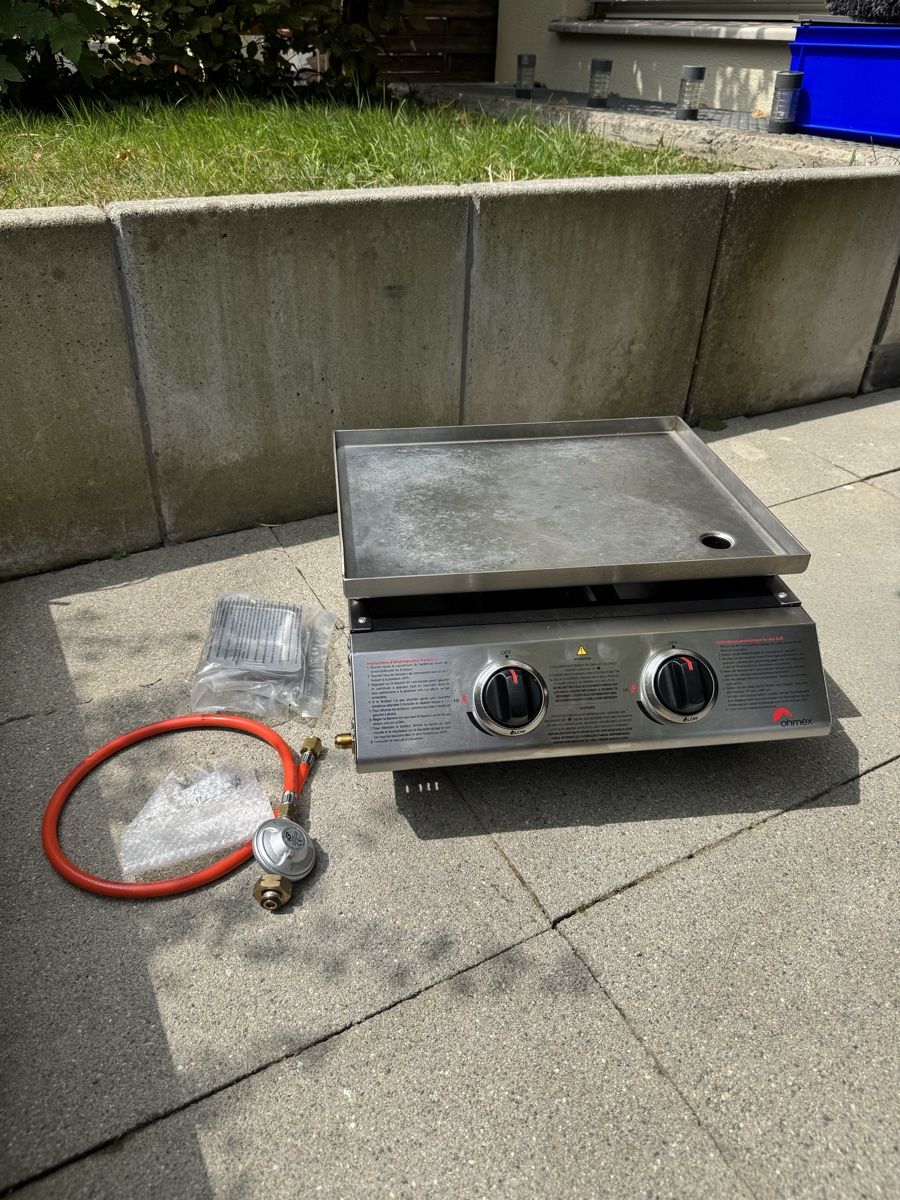 Grils: Gasgrill Plancha BBQ 2020 SS – D'occasion à Ebikon par Sasa76 1