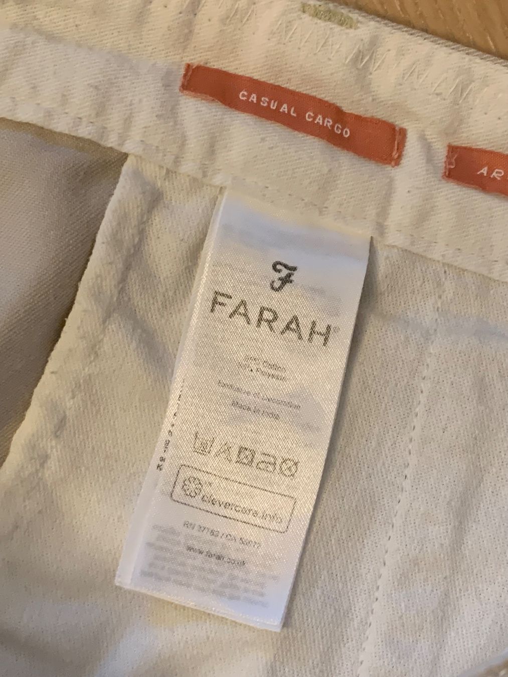 Pantaloni: Chino Hose – Usato da Winterberg ZH venduto da vanilleinspiration 5