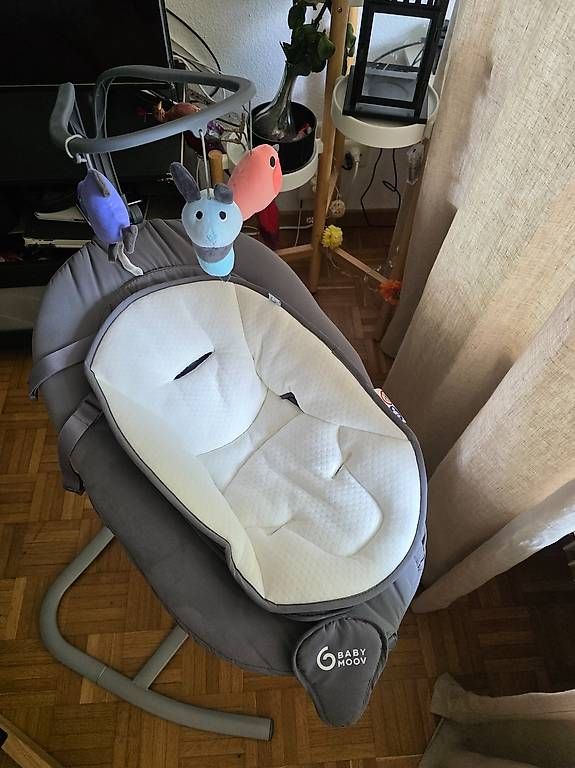 Babymoov Sdraiette & Sdraiette a dondolo: BABYMOOV Swoon Motion Babywippe – Usato da Bern venduto da Jj94- 1