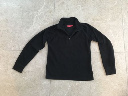 Schwarzer Campus Fleece Pulli Gr. 140