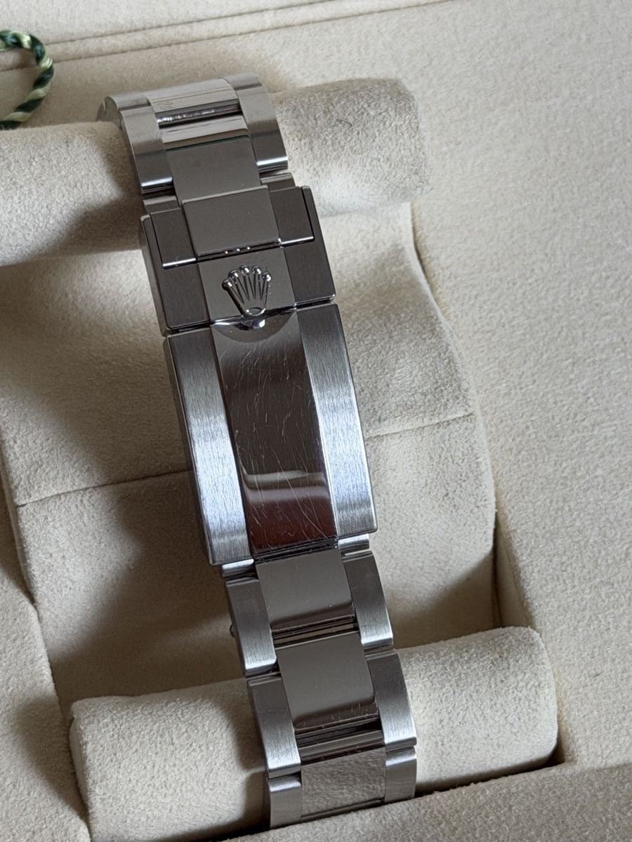 Rolex Orologi: Rolex GMT-Master II "Bruce Wayne" - 126710GRNR – Usato da Zürich venduto da julian4193 5
