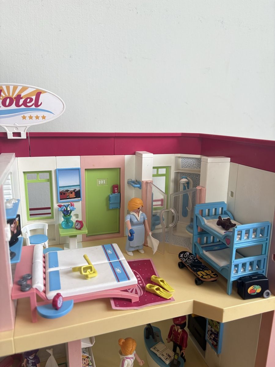 Playmobil Jouets: Playmobil Hotel – D'occasion à Zürich par ann_8rjf 5