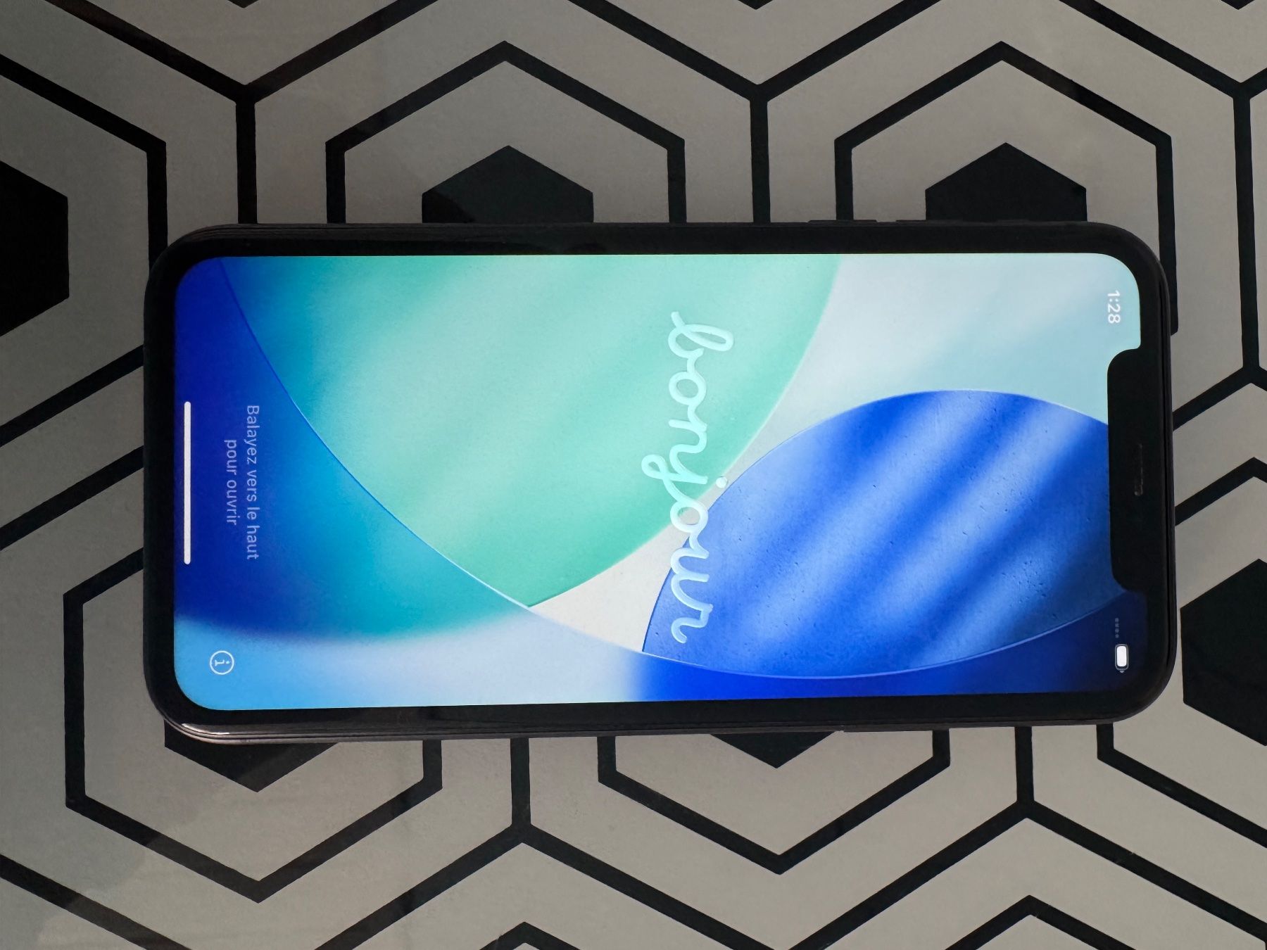 Apple Portables: IPhone 11, 128 GB – D'occasion à Muttenz par laila_moana16