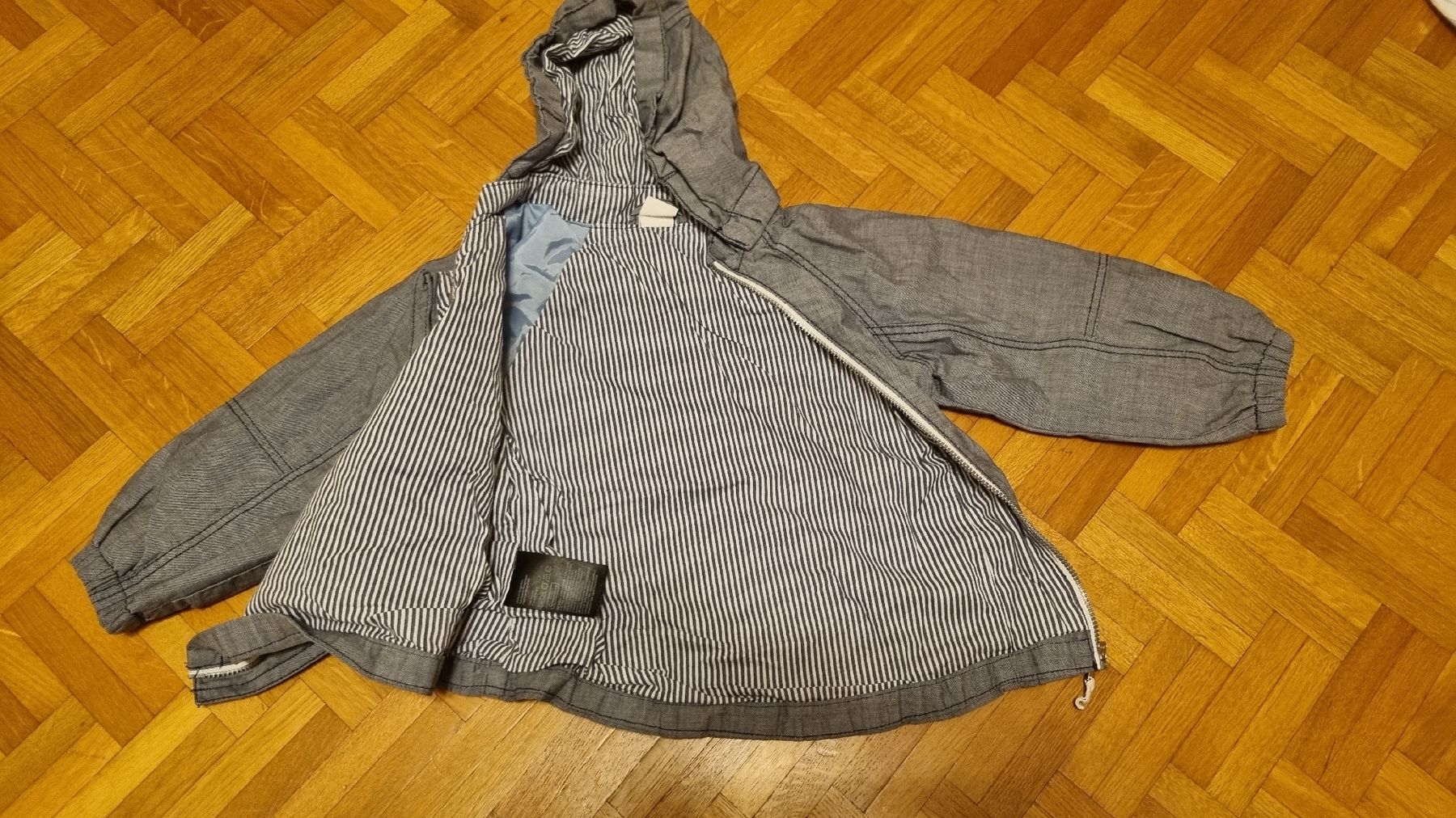 H&M Giacche & Cappotti: Veste leger garçon taille 92 – Usato da Ferpicloz venduto da Clicli014 1