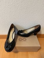 Scarpe CLARKS Décolleté Donna - Pelle Nera con Fiocco