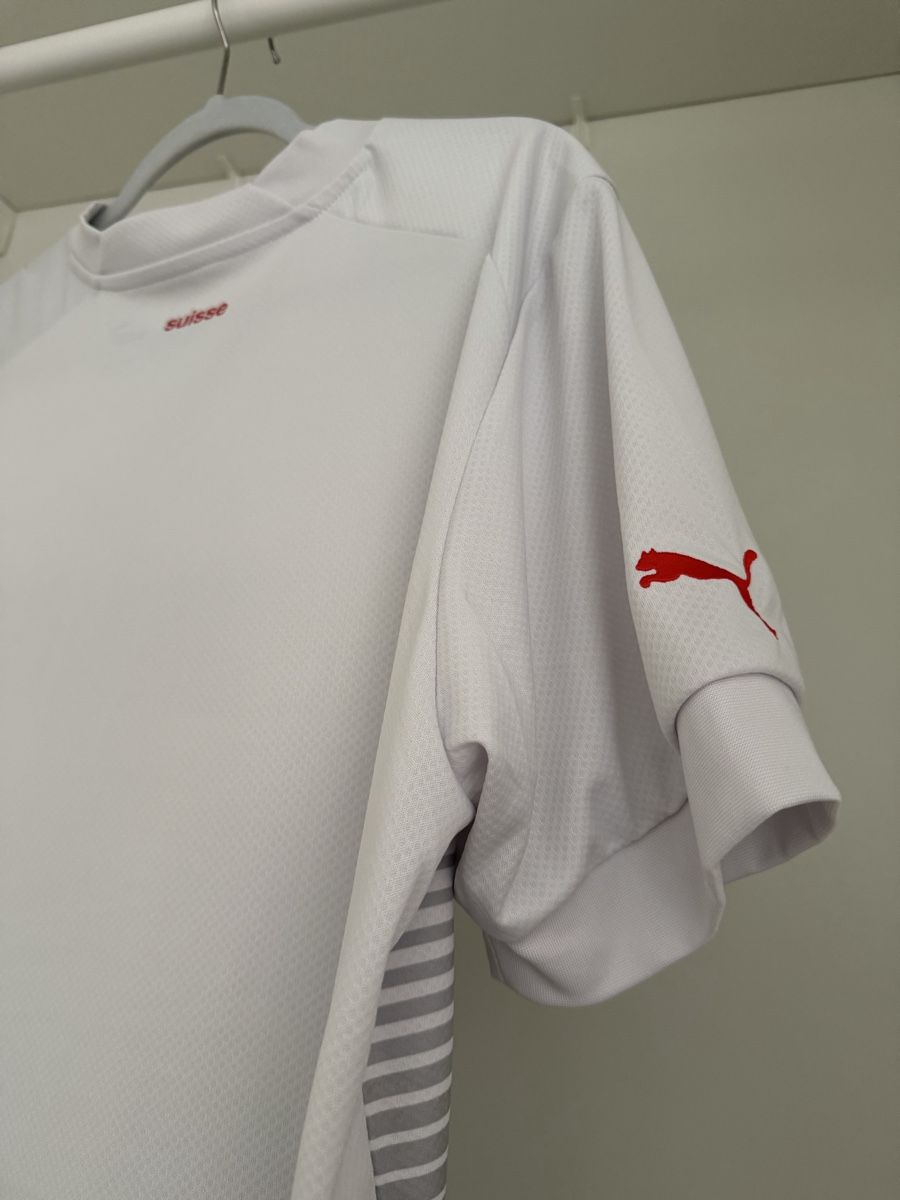 Puma Canottiere & Pantaloni: Schweiz 2022 Away Puma – Usato da Meggen venduto da Patti_ 2