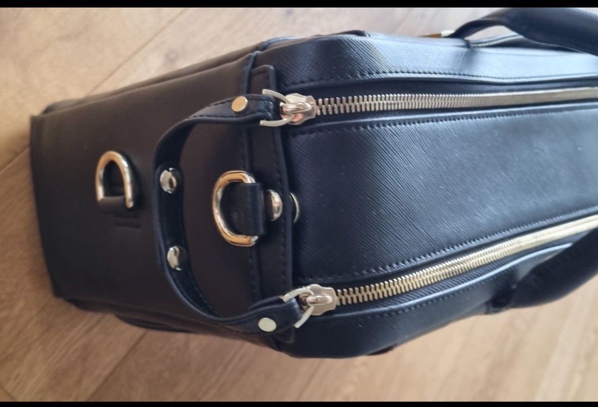 Valises & Sacs: La mansio Laptoptasche – D'occasion à Aesch BL par sunrisee 1